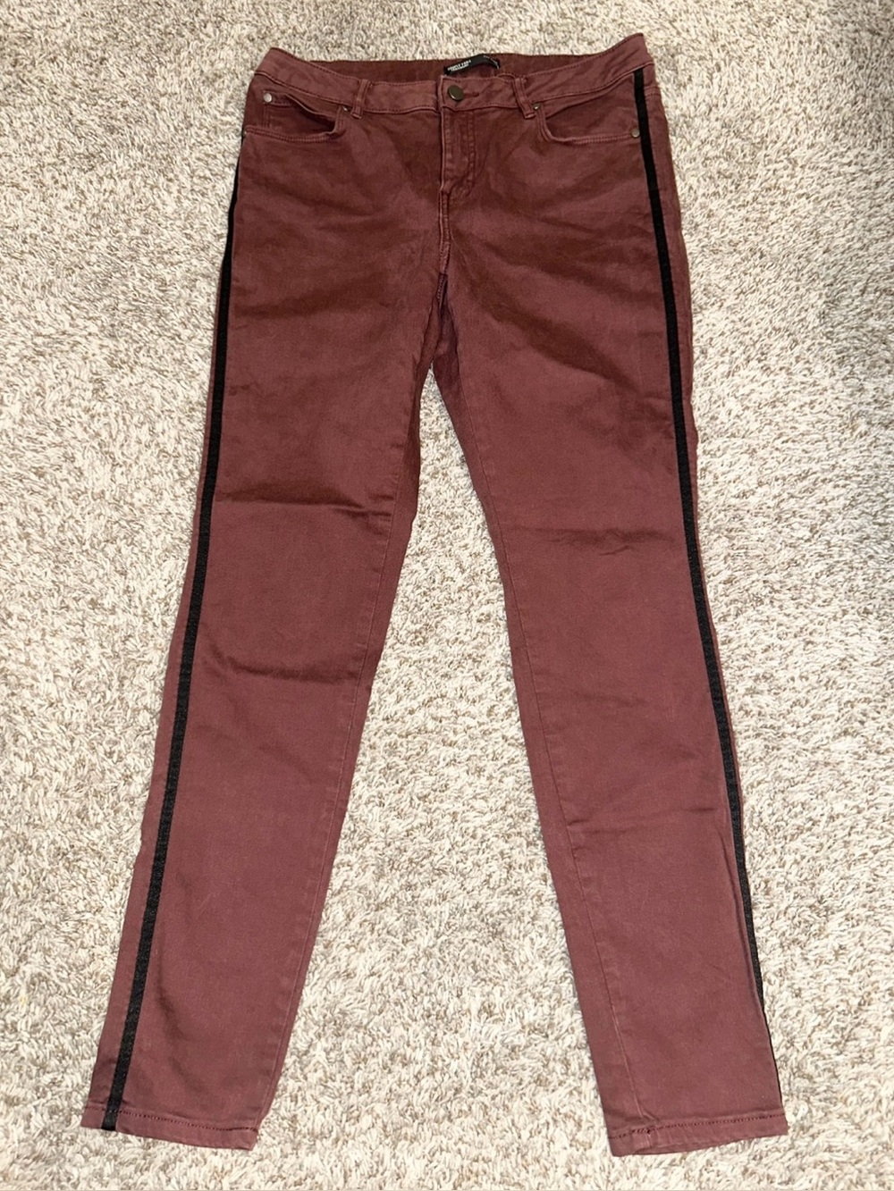 Simply Vera Vera Wang Maroon Jeans